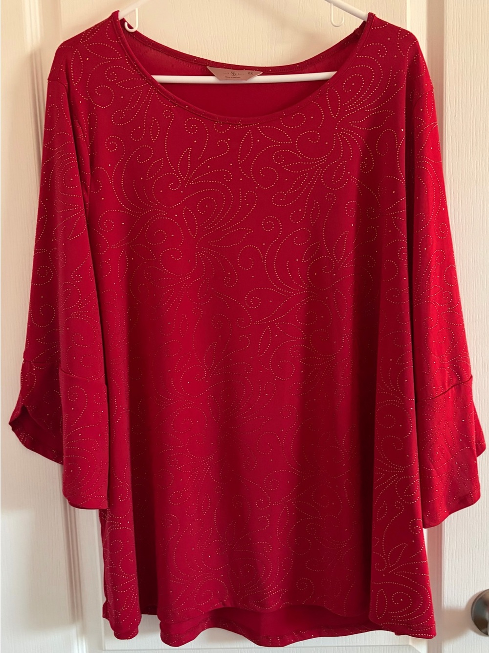 Women’s sJs Red Studded Scoop Neck Tunic Top with Flowy sleeves